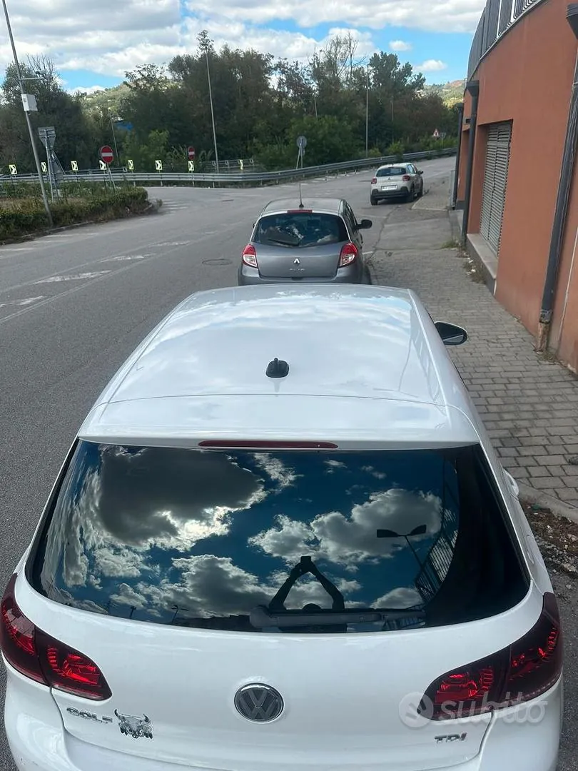 Volkswagen Golf 2011 photo 4