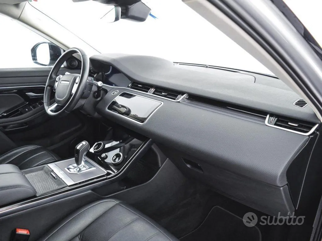 Land Rover Range Rover Evoque 2020 photo 3