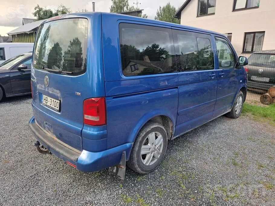 Volkswagen Multivan 2003 photo 3