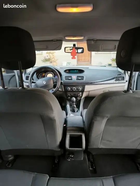 Renault Megane 2009 photo 3