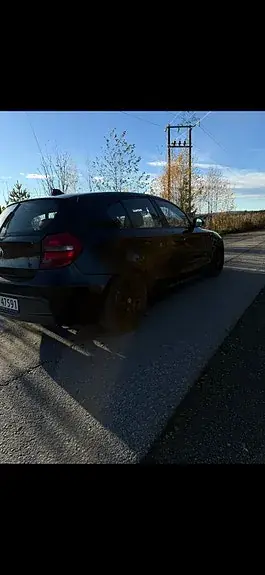 BMW 118D 2009 photo 5