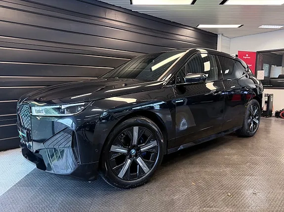 BMW Ix 2022 photo 2