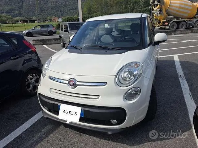 Fiat 500L 2015 photo 2