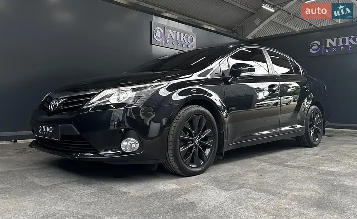 Toyota Avensis 2015 photo 5