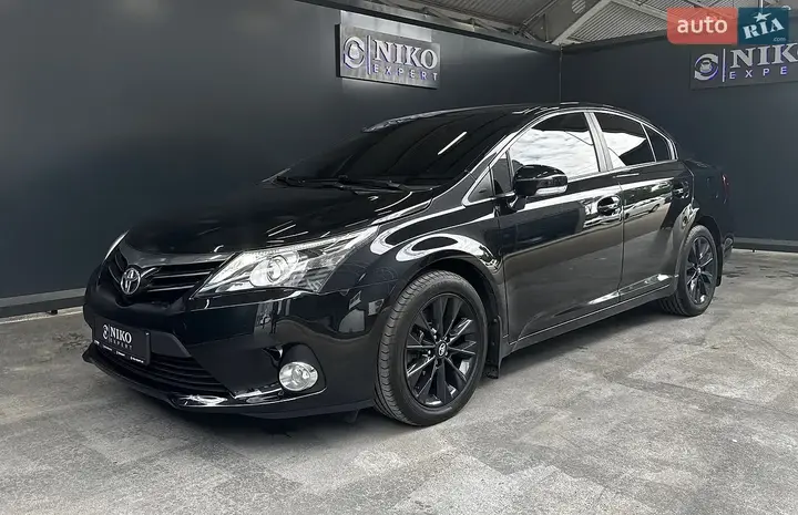 Toyota Avensis 2015 photo 4