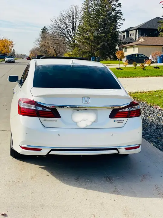 Honda Accord 2017 photo 2