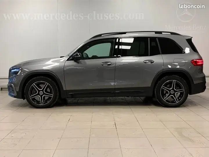 Mercedes-Benz Glb 2025 photo 2