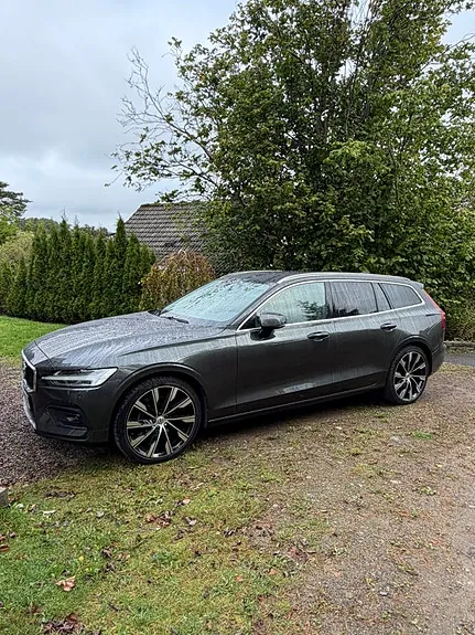 Volvo V60 2021 photo 4