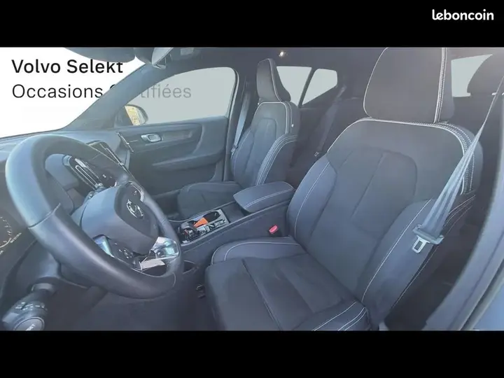 Volvo Xc40 2023 photo 5