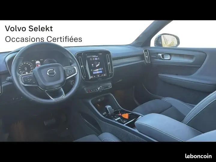 Volvo Xc40 2023 photo 4