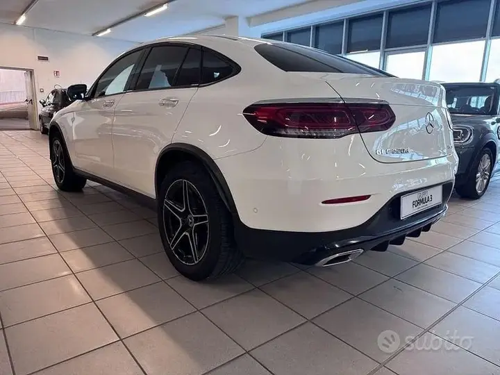 Mercedes-Benz Glc 2022 photo 4