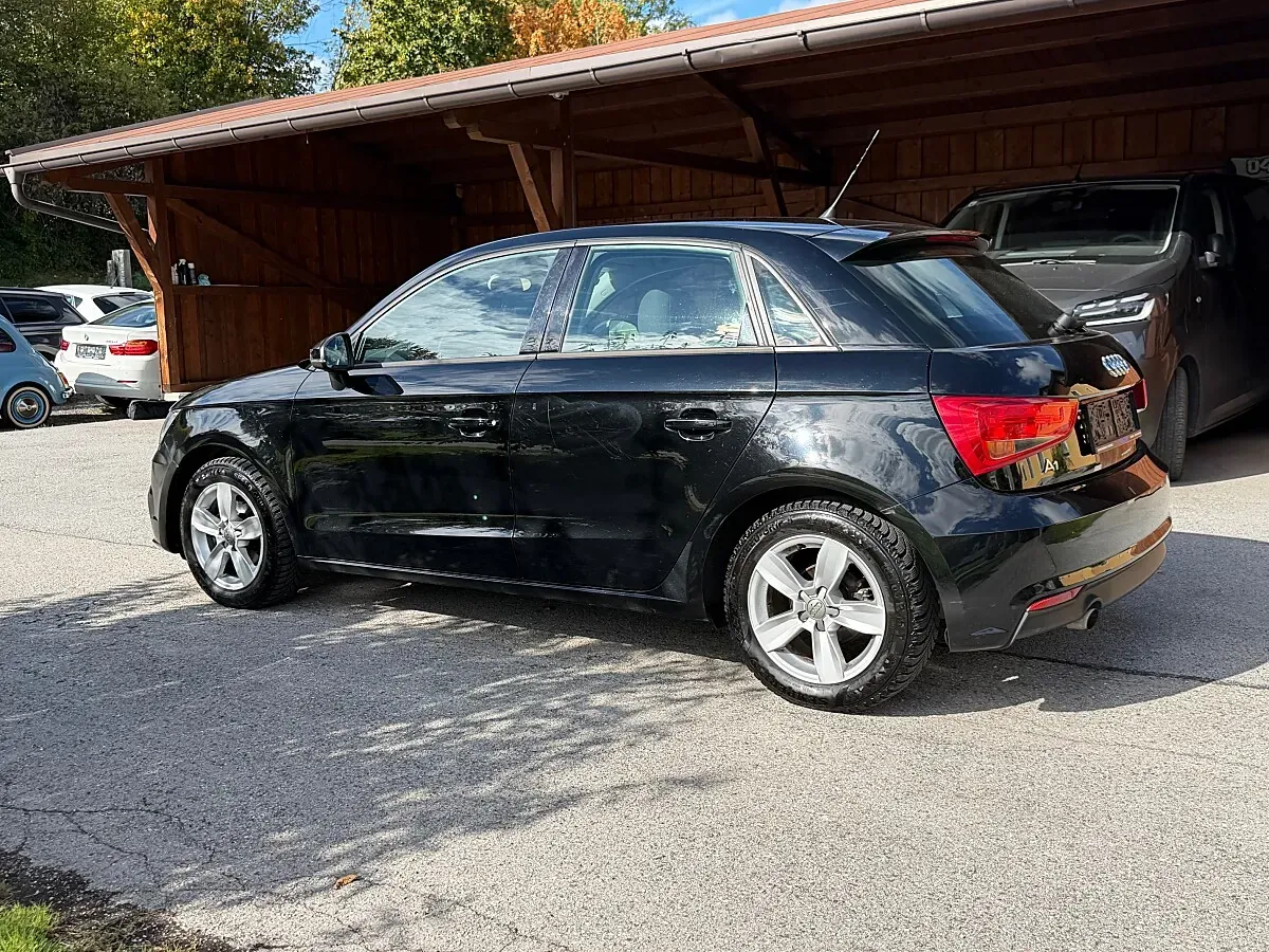 Audi A1 2015 photo 3