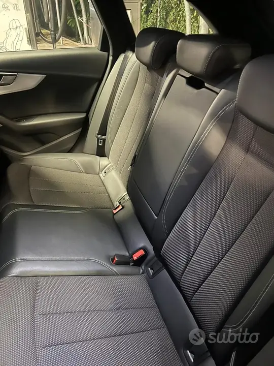 Audi A4 Avant 2022 photo 3