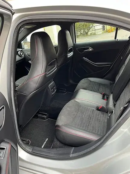 Mercedes-Benz A 180 2015 photo 4