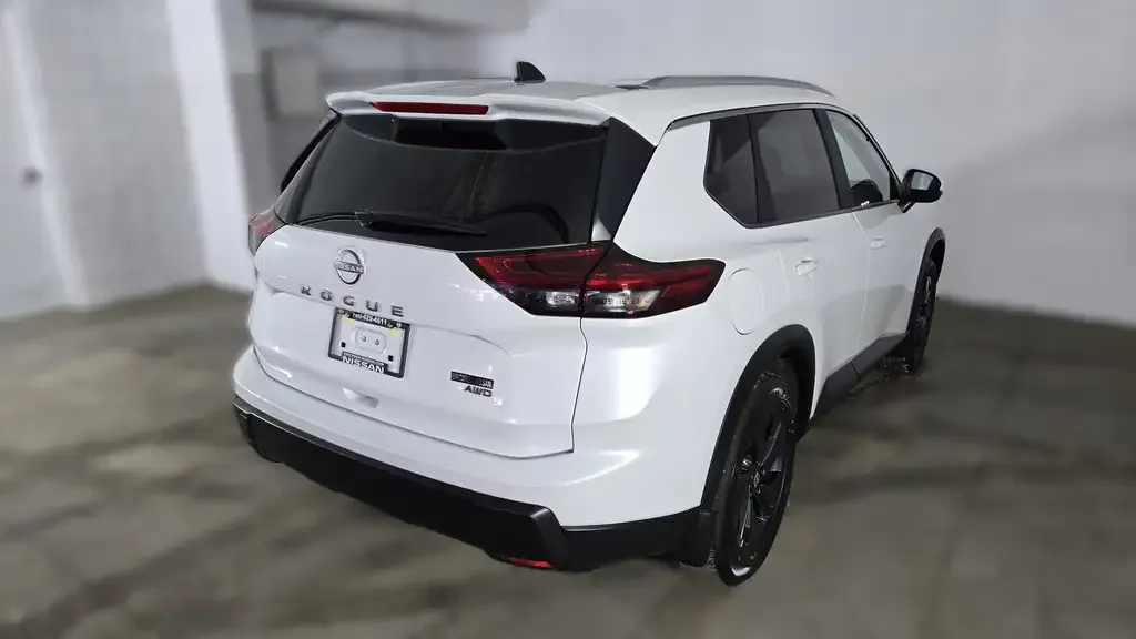 Nissan Rogue 2026 photo 4