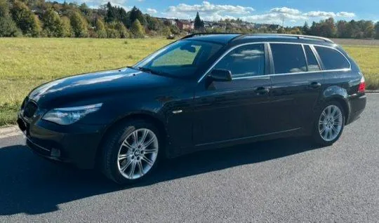 BMW 525I