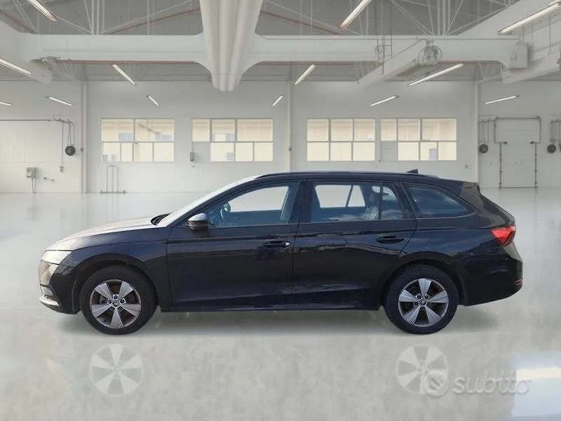 Skoda Octavia 2023 photo 5