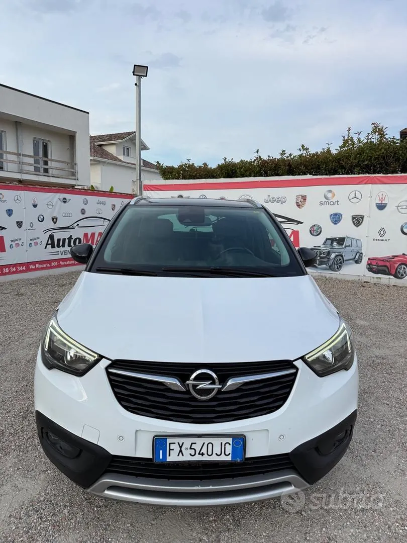 Opel Crossland X 2019 photo 2