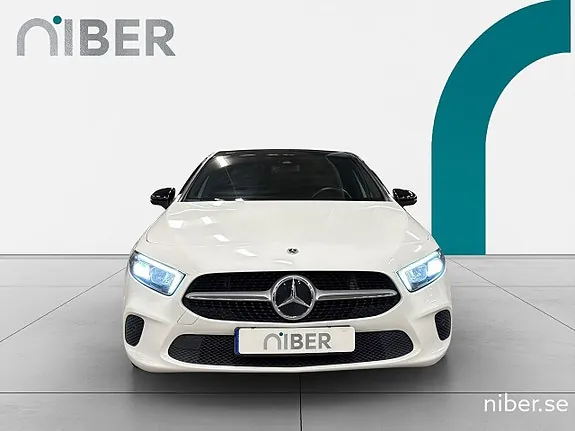 Mercedes-Benz A180 2019 photo 2