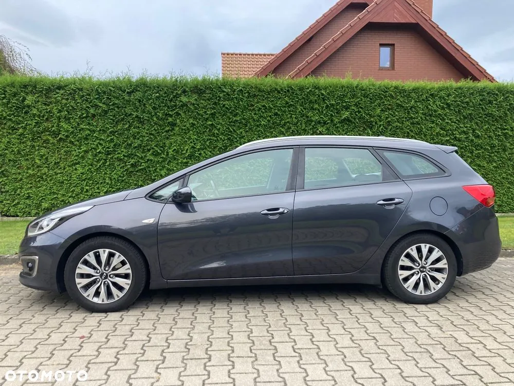 Kia Ceed 2018 photo 4
