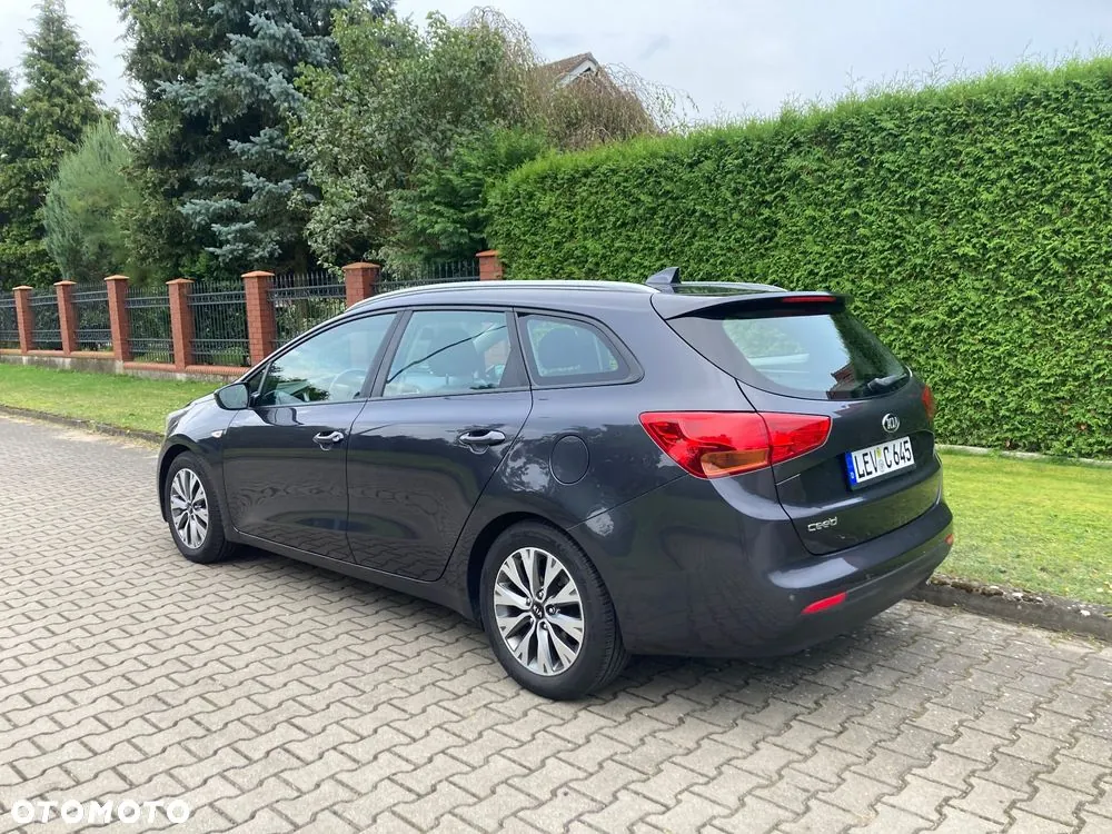 Kia Ceed 2018 photo 5