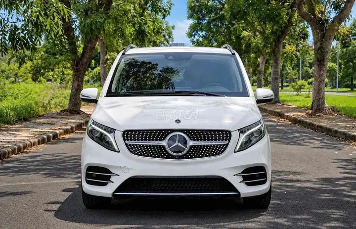 Mercedes-Benz V-Class