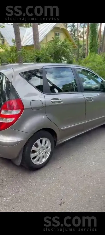 Mercedes-Benz A150 2005 photo 4