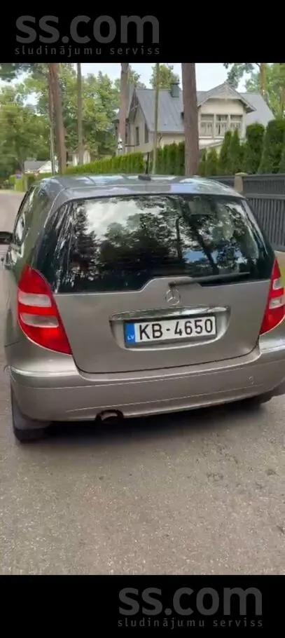 Mercedes-Benz A150 2005 photo 2