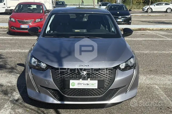 Peugeot 208 2023 photo 2