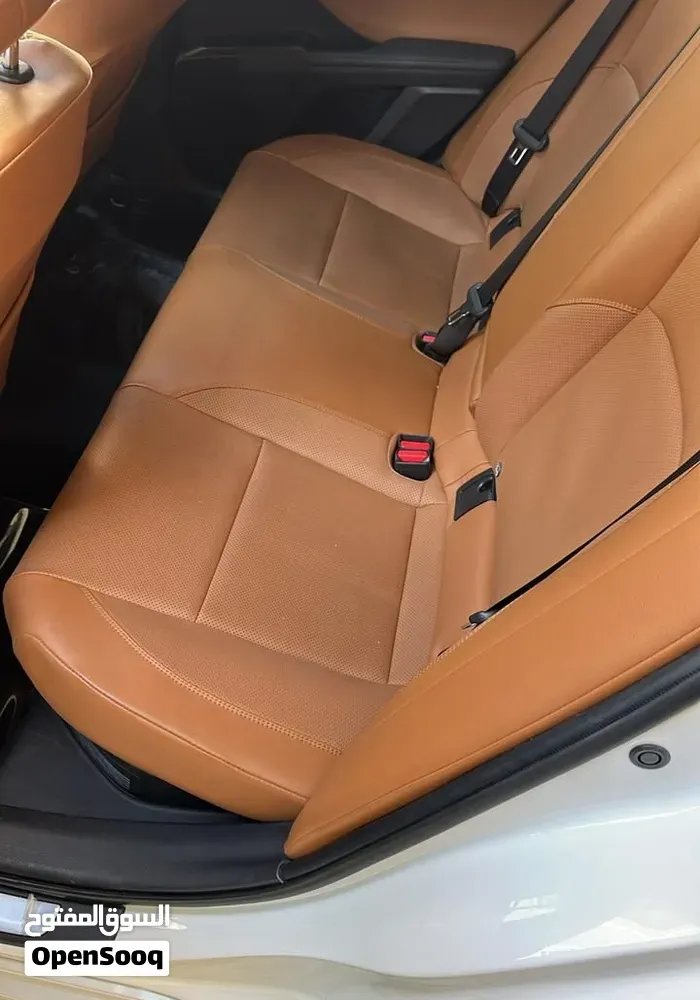Toyota Camry 2025 photo 2