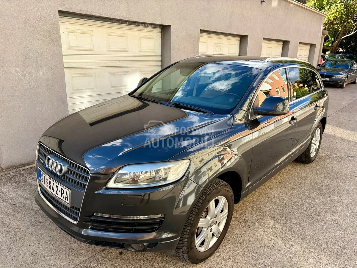 Audi Q7