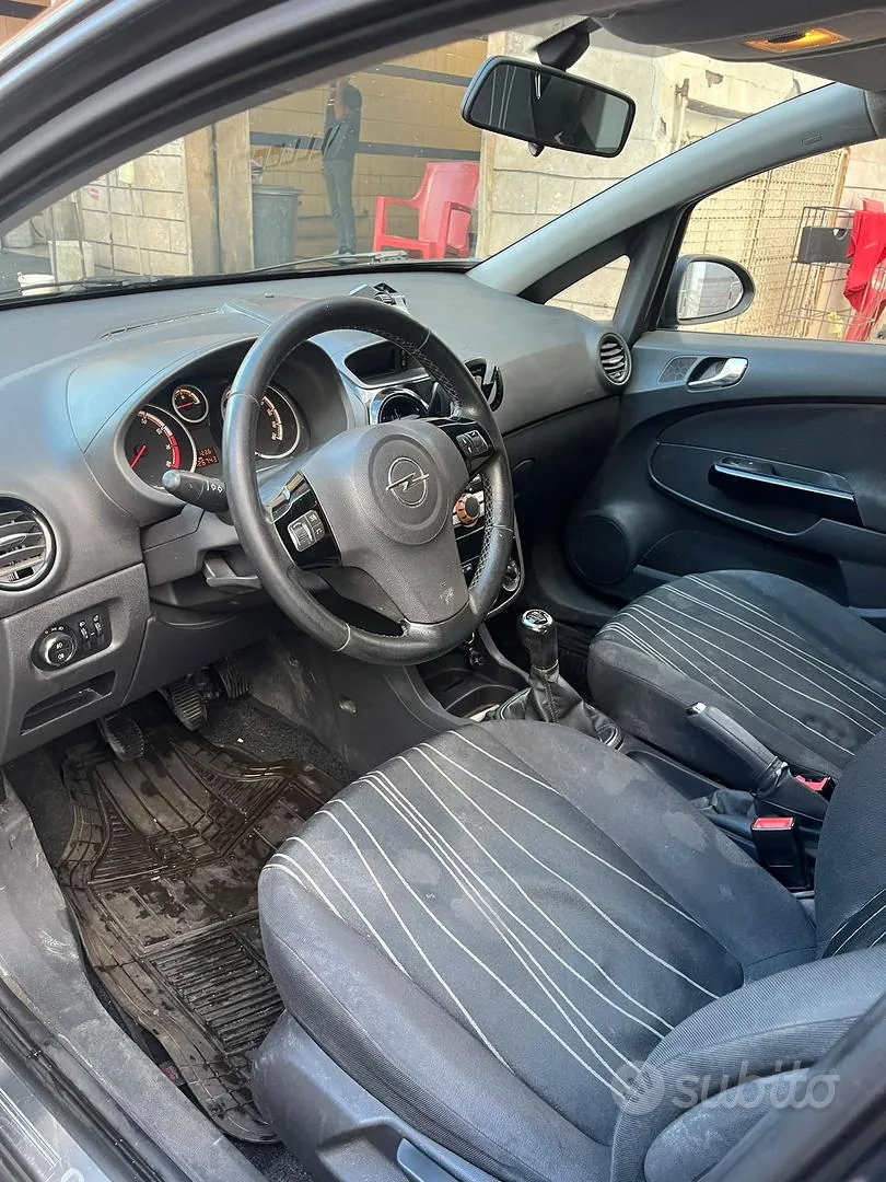 Opel Corsa 2010 photo 5