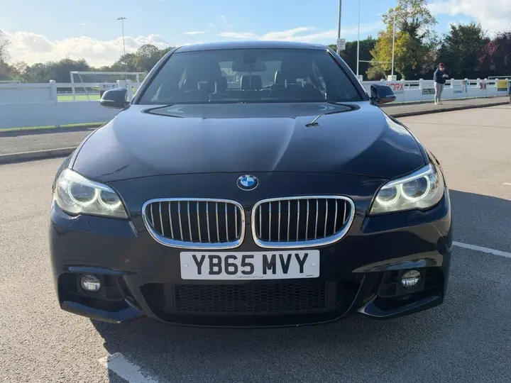 BMW 5 Series 2015 photo 5