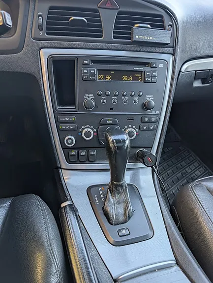 Volvo V70 2005 photo 2
