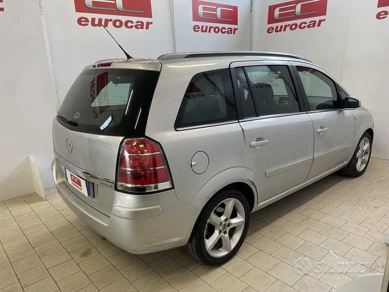 Opel Zafira 2006 photo 4