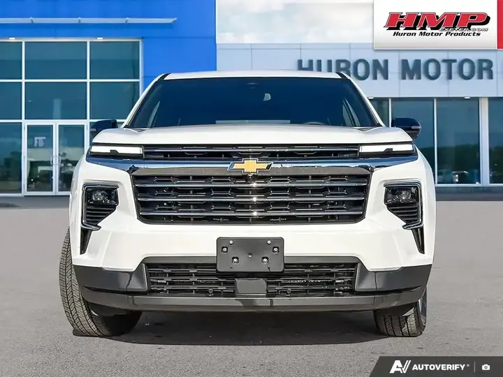 Chevrolet Traverse 2025 photo 2