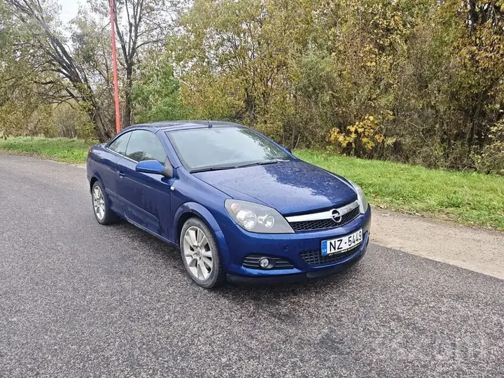 Opel Astra 2006 photo 2