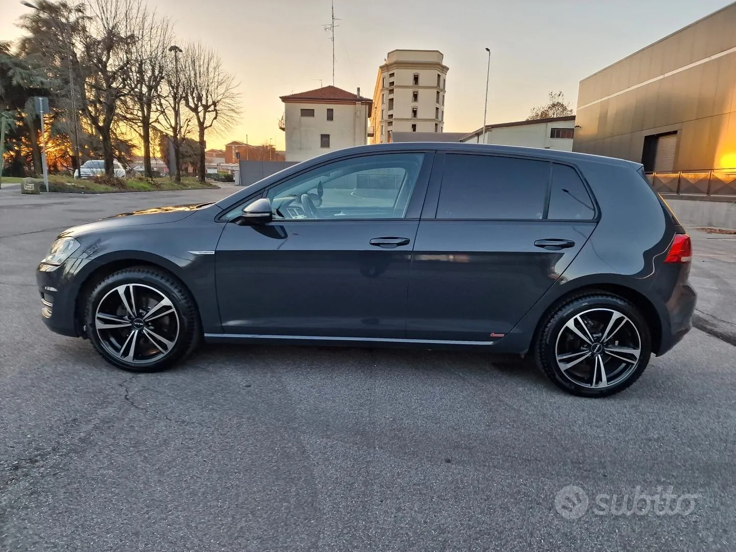 Volkswagen Golf 2015 photo 4