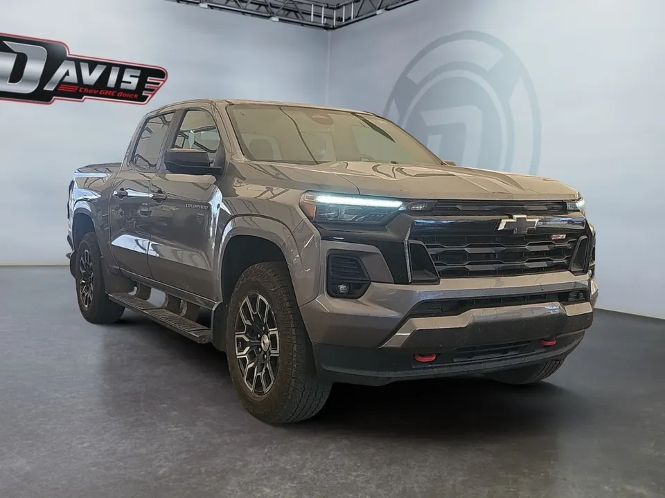 Chevrolet Colorado 2023 photo 2