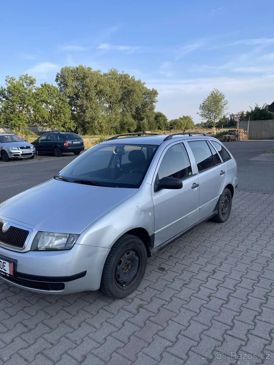 Skoda Fabia 2004 photo 4