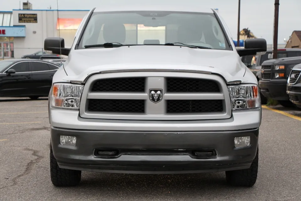 Ram 1500 2012 photo 2