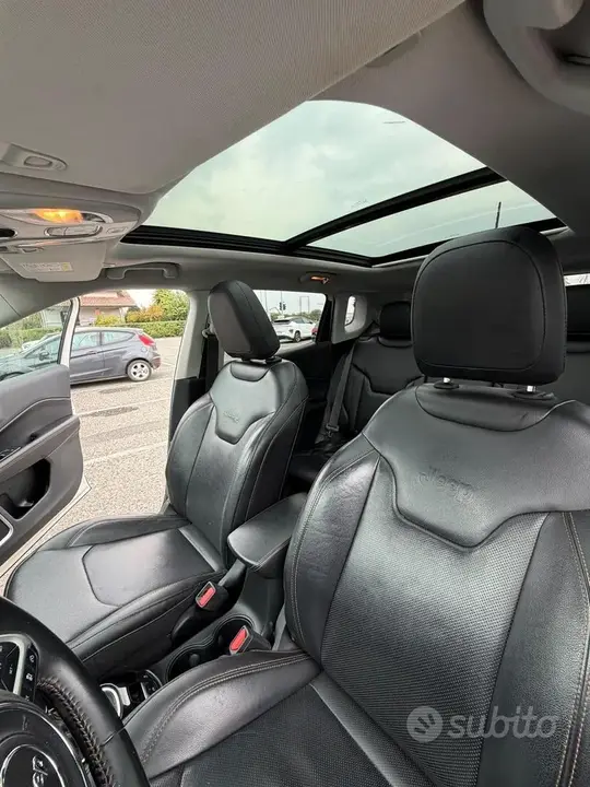 Jeep Compass 2018 photo 3