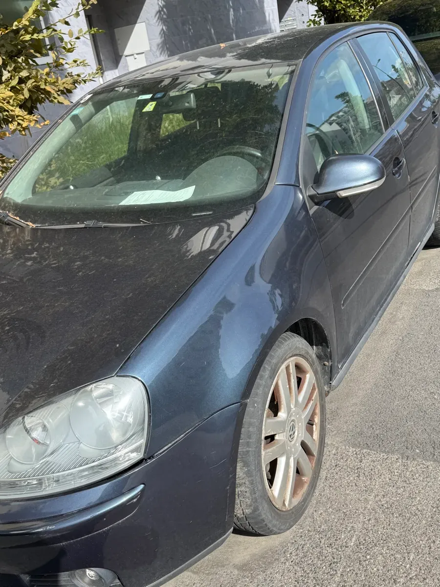Volkswagen Golf 2004 photo 2
