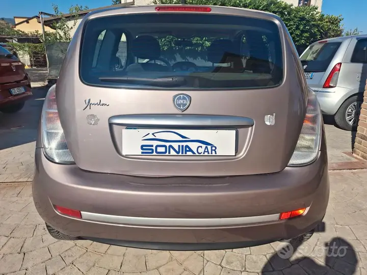 Lancia Ypsilon 2010 photo 5