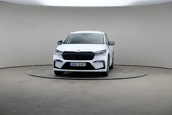 Skoda Enyaq 2023 photo 3