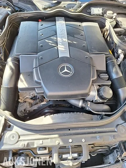 Mercedes-Benz E-Class 2003 photo 5