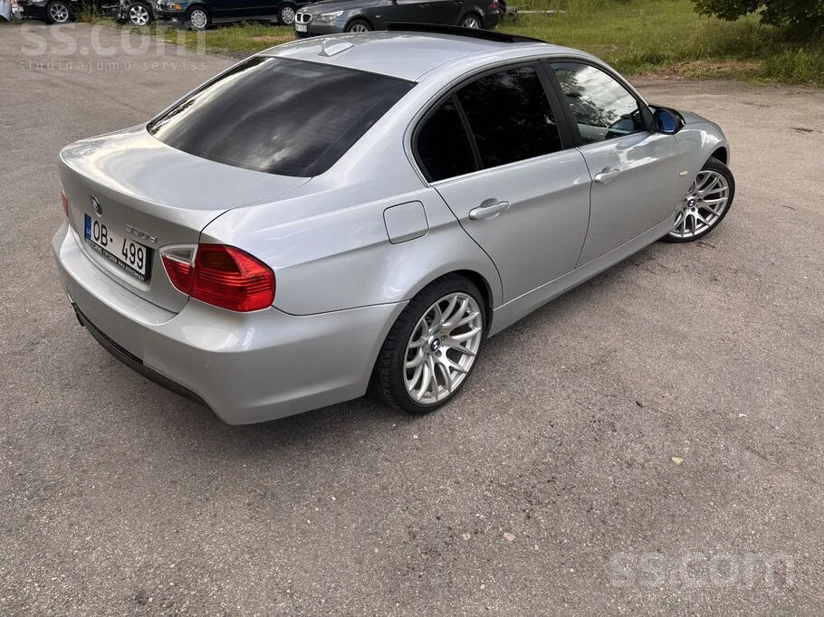 BMW 325D 2008 photo 5