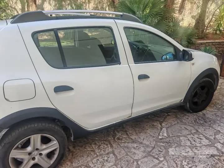 Dacia Sandero Stepway 2014 photo 2