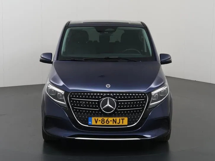 Mercedes-Benz V-Class 2024 photo 3