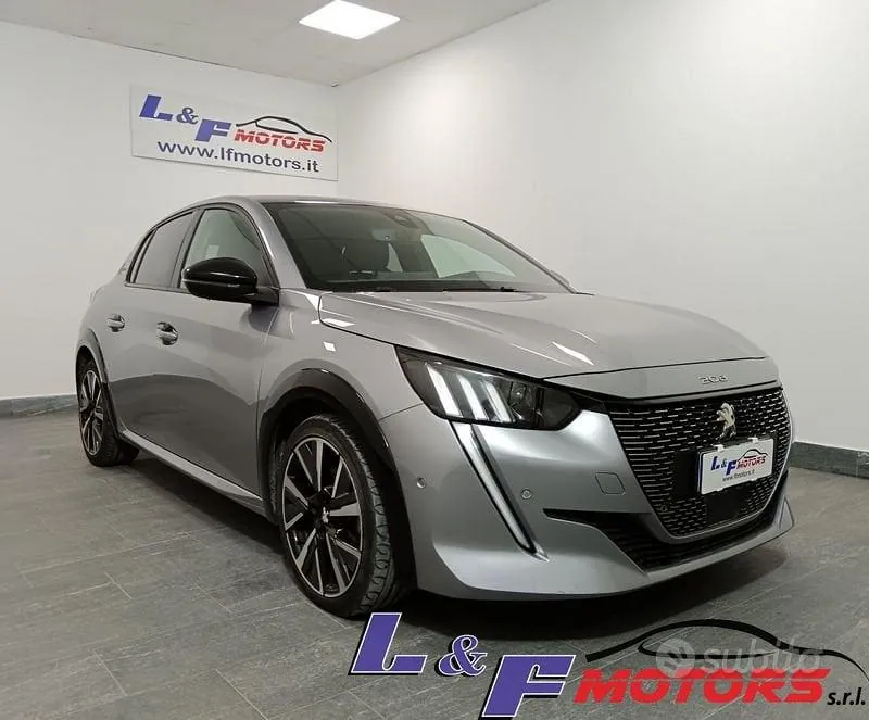 Peugeot 208 2020 photo 3